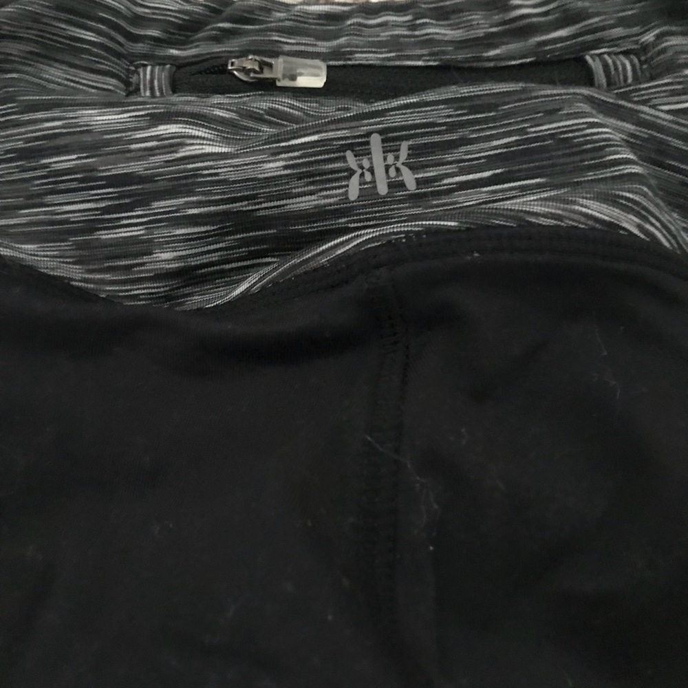 Capri workout legging size small